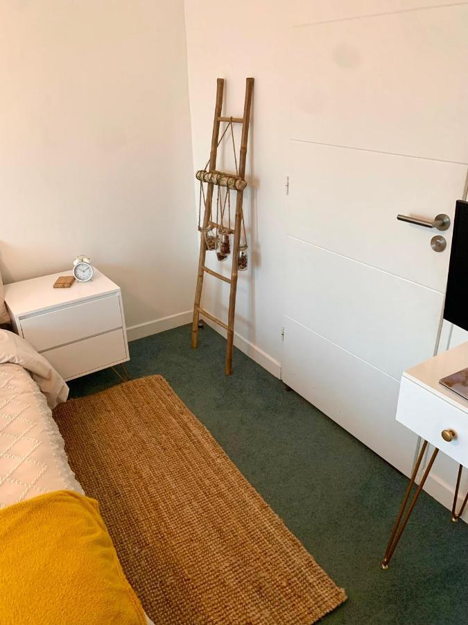 Le Bali Cosy House - T2 Lumineux Et Moderne En Plein Centre Ville De Maisons-Alfort Luaran gambar